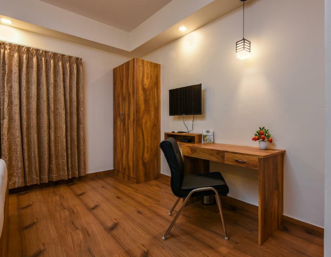 Kensington Suites Bangalore Luaran gambar