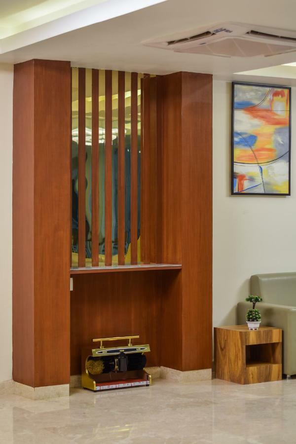 Kensington Suites Bangalore Luaran gambar